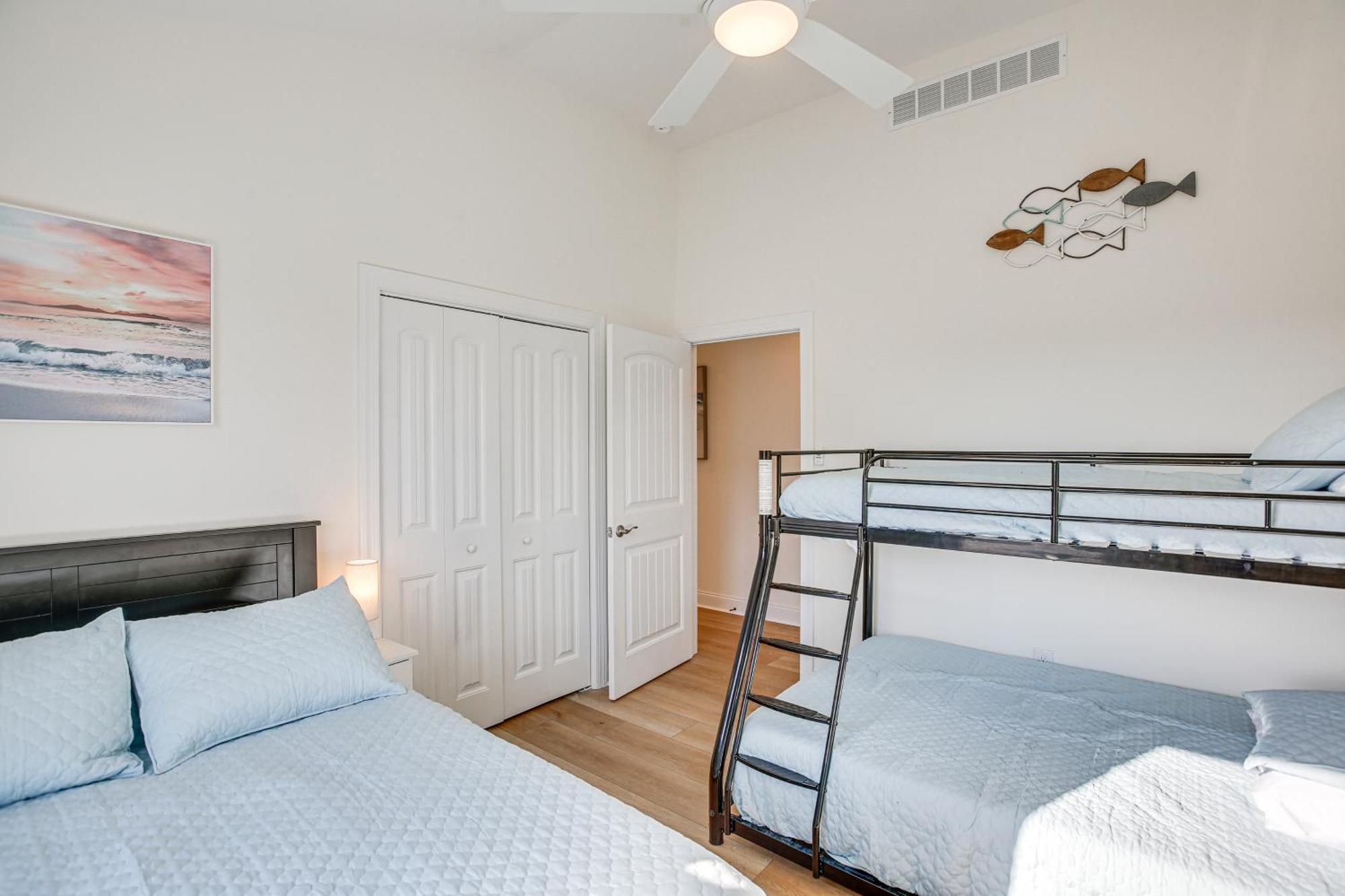 Spacious Wildwood Condo Walk To Beach! エクステリア 写真
